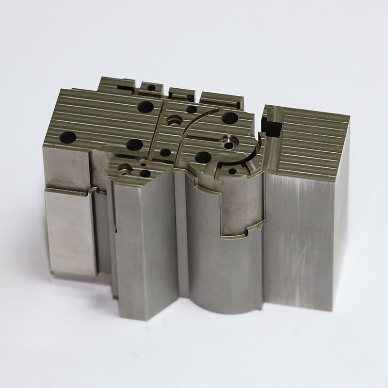 模具壓制過(guò)程主要有哪些影響因素?